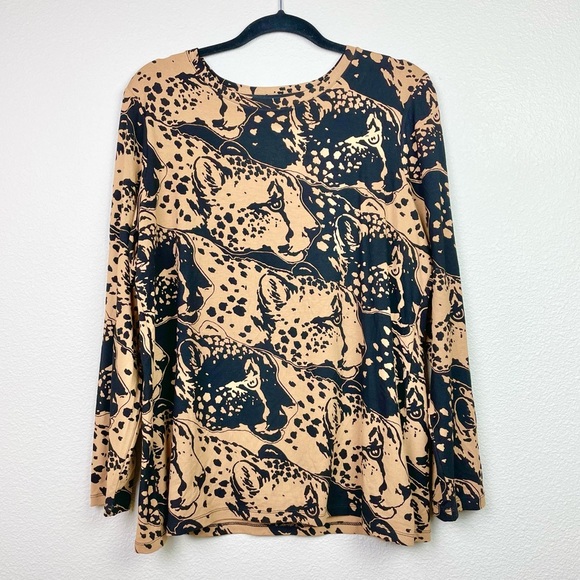 Chico's Women'a Large 2 Long Sleeve Cheetah Graphic Print Long Sleeve Top Soft - Picture 2 of 15